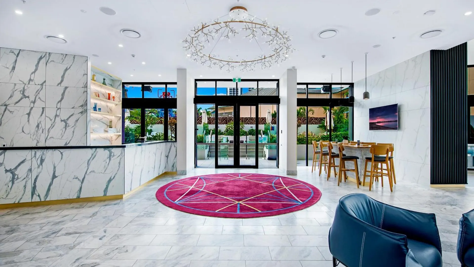 Ruby Building - Self Contained, Privately Managed Apartments Gold Coast