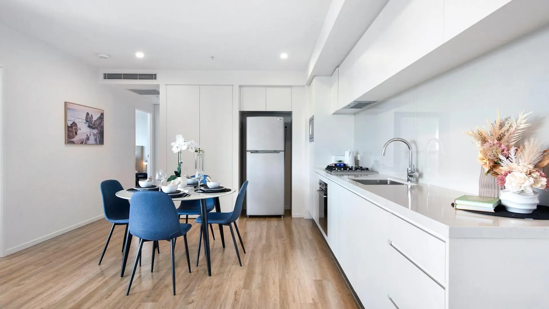 Ruby Building - Self Contained, Privately Managed Apartments Gold Coast